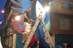 Jesús Grao durante la plantà 2015 de Doctor Bergez Carolinas